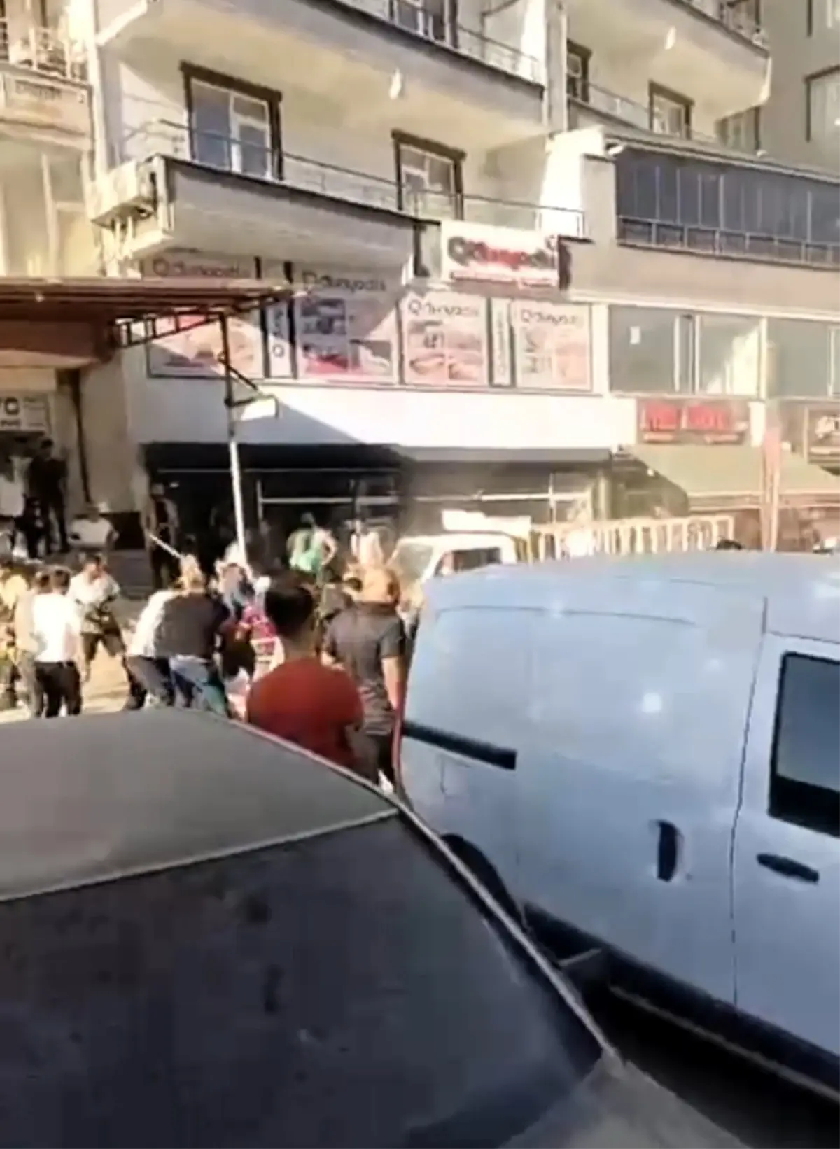 kozlukta tasli sopali kavga 12 yarali 57cItifa