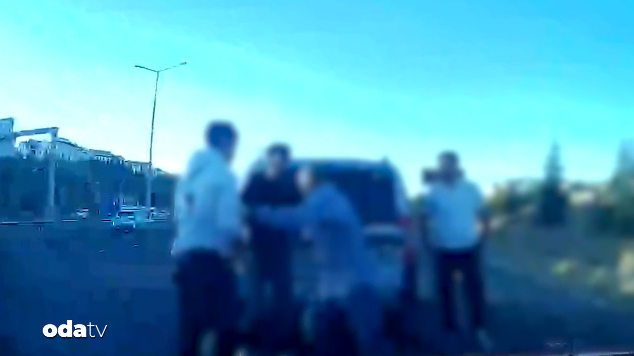 trafik tartismasi kanla bitti taksiciye 4 kisi saldirdi U5HJq2QA