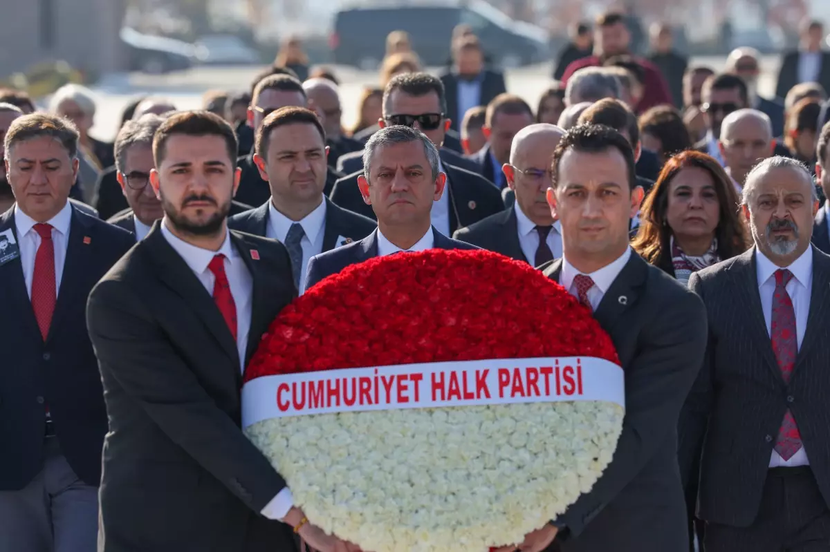 ozgur ozelden bahceliye yanit qtNSZ6YC.jpg