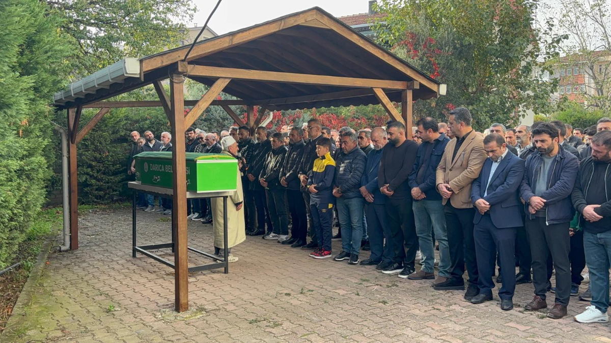 thodexin kurucusu faruk fatih ozer kocaelide topraga verildi gJHi91hr.jpg