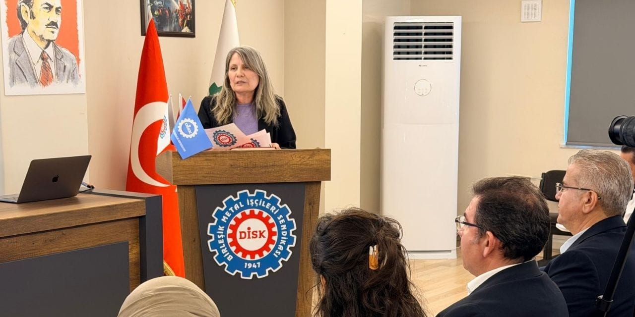 Metal Sektöründe Kadın İşçilerin Güvencesizliği: Koruyucu Donanımlar Yetersiz